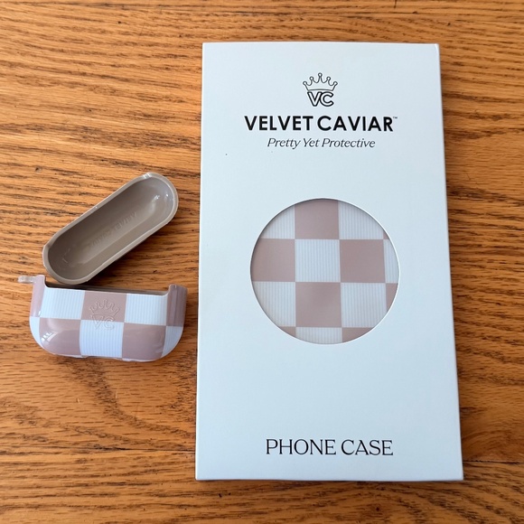 SOLD Velvet Caviar Nude Vibe Checker iPhone 17 Pro Case + AirPod Pro Case - Picture 6 of 13